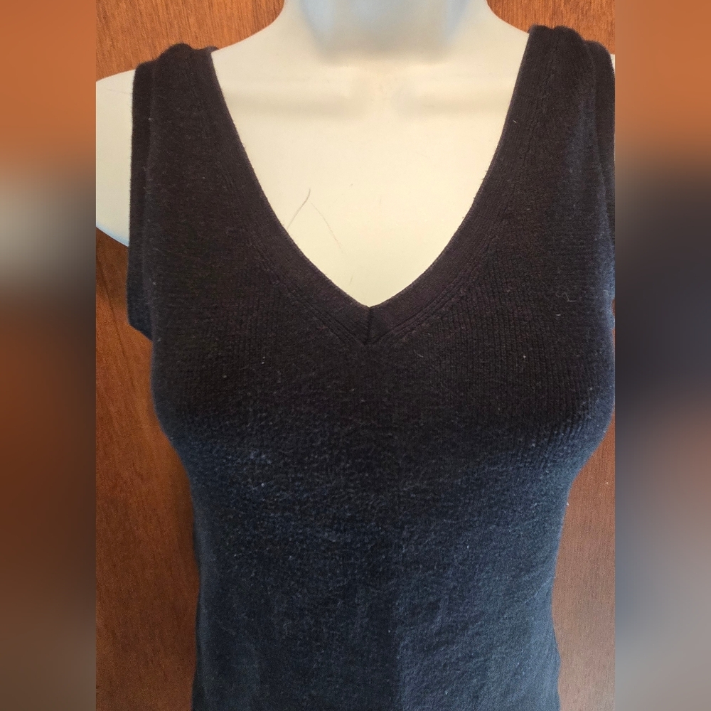 Gap Women's Black Sleeveless Sweater SzM - Picture 4 of 7